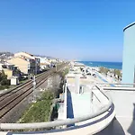 Fronte Mare 23 Чивитанова-Марке