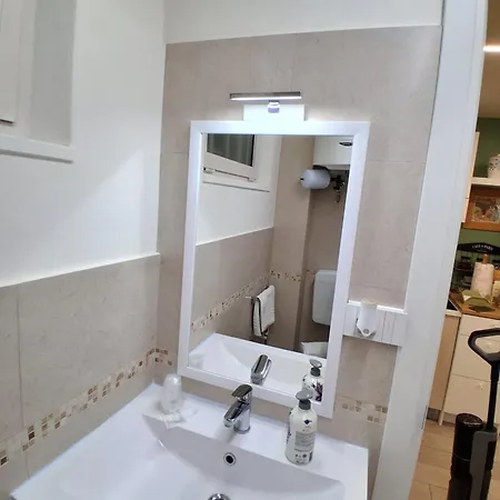 Fronte Mare 23 * Чивитанова-Марке